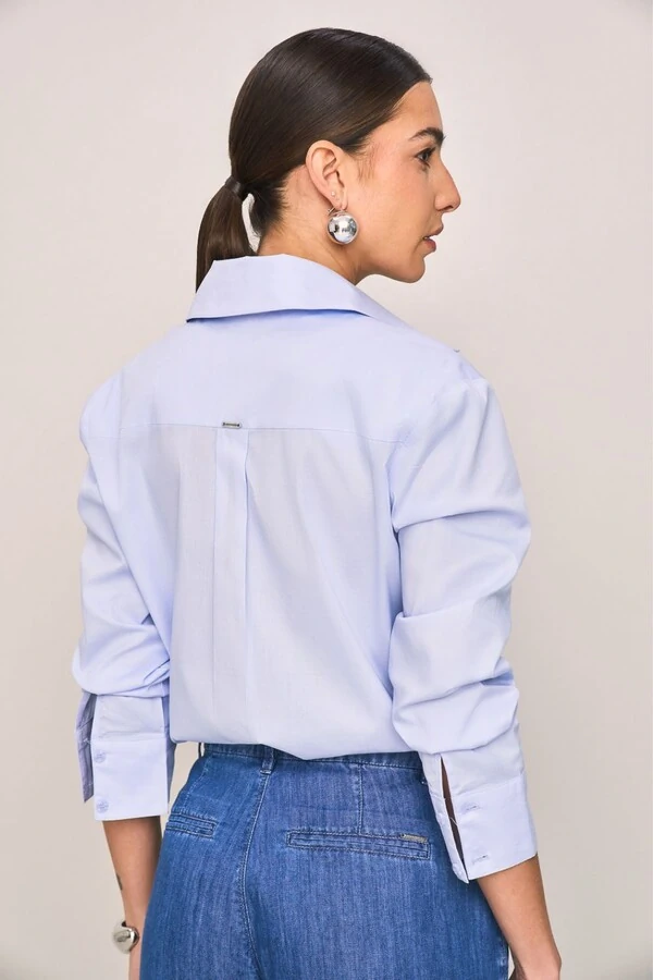 Camisa Manga Longa Detalhe Bolso