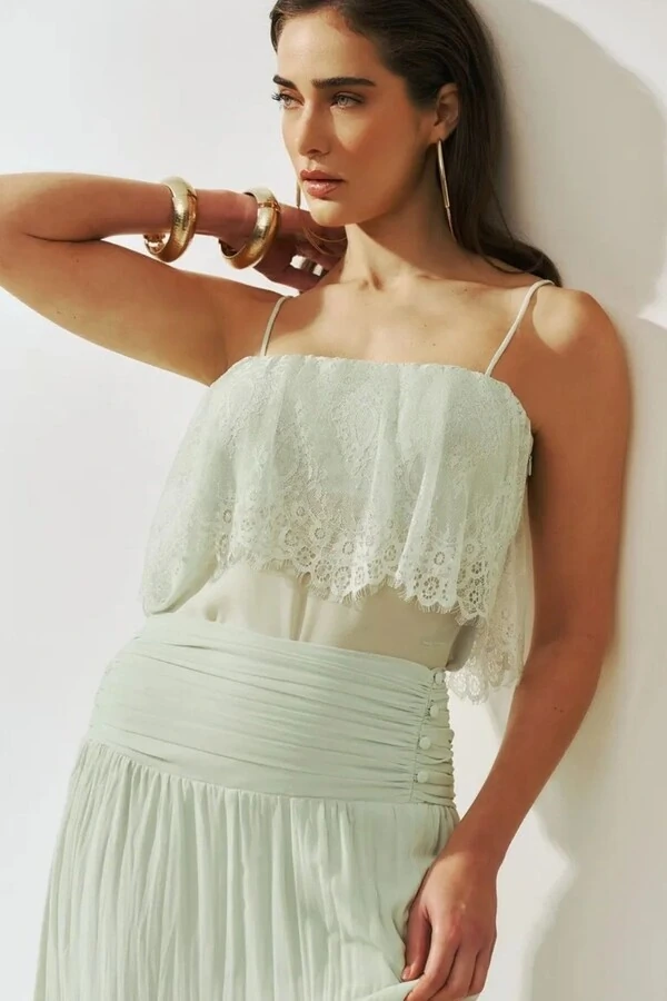 Conjunto Blusa Alça Renda e Saia Tarquinada Pala
