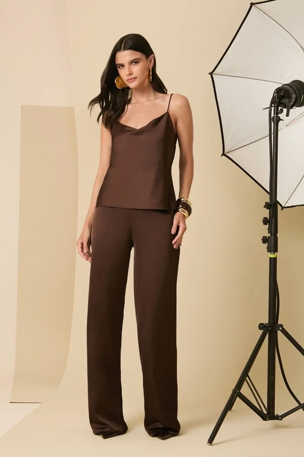 Conjunto Camiseta Alça e Calça Reta