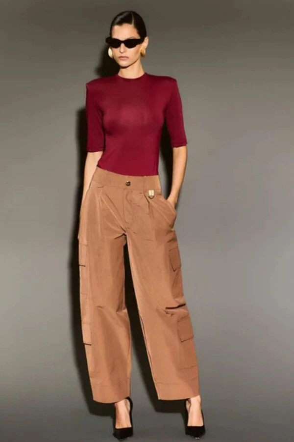 Blusa Poliamida Com Ombreira