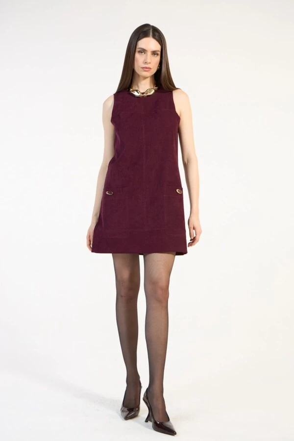 Vestido Curto Evasê