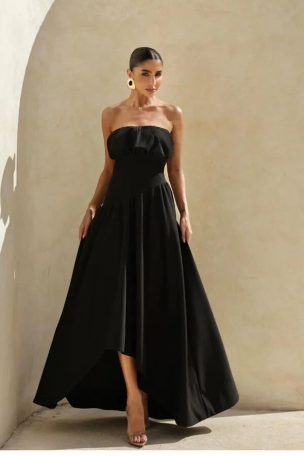 Vestido Midi Saia Assimétrica