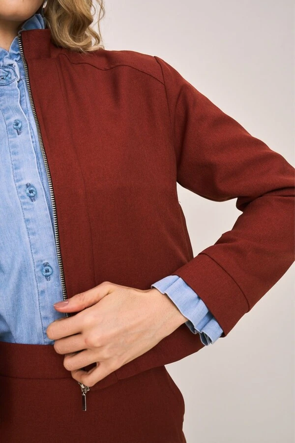 Jaqueta Manga Longa Bolsos