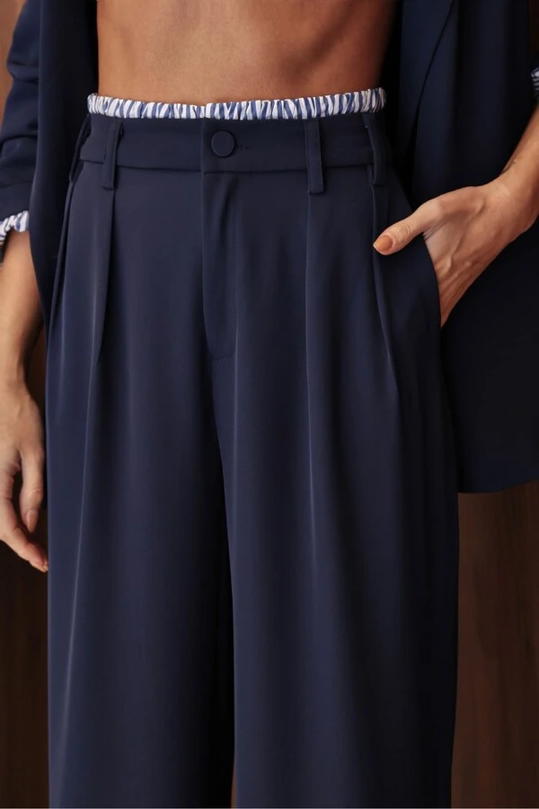 Conjunto Alfaiataria Blazer E Pantalona Cós Listrado