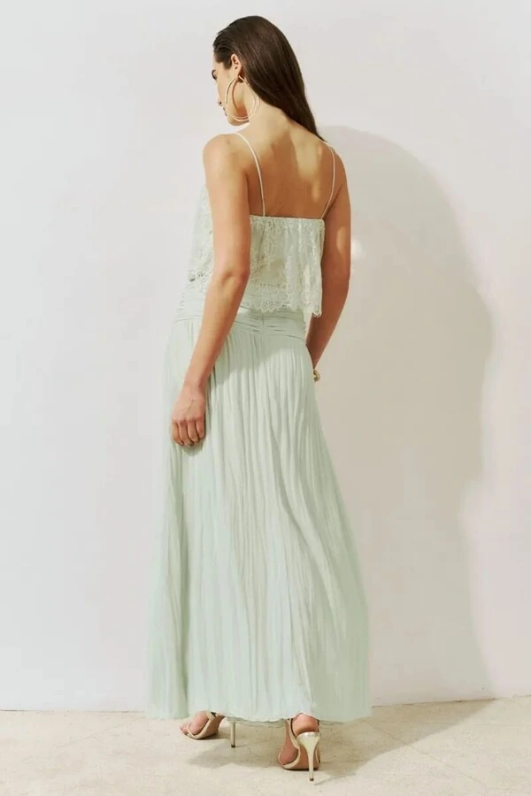 Conjunto Blusa Alça Renda e Saia Tarquinada Pala