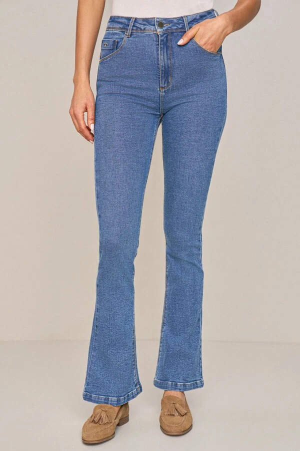Calça Skinny Flare cintura Alta