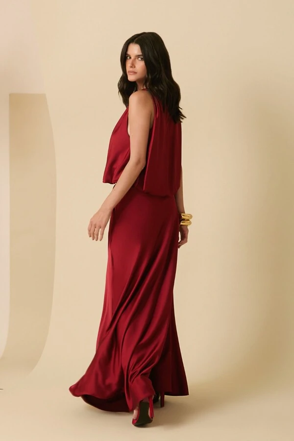 Conjunto Blusa Balonê e Saia Longa