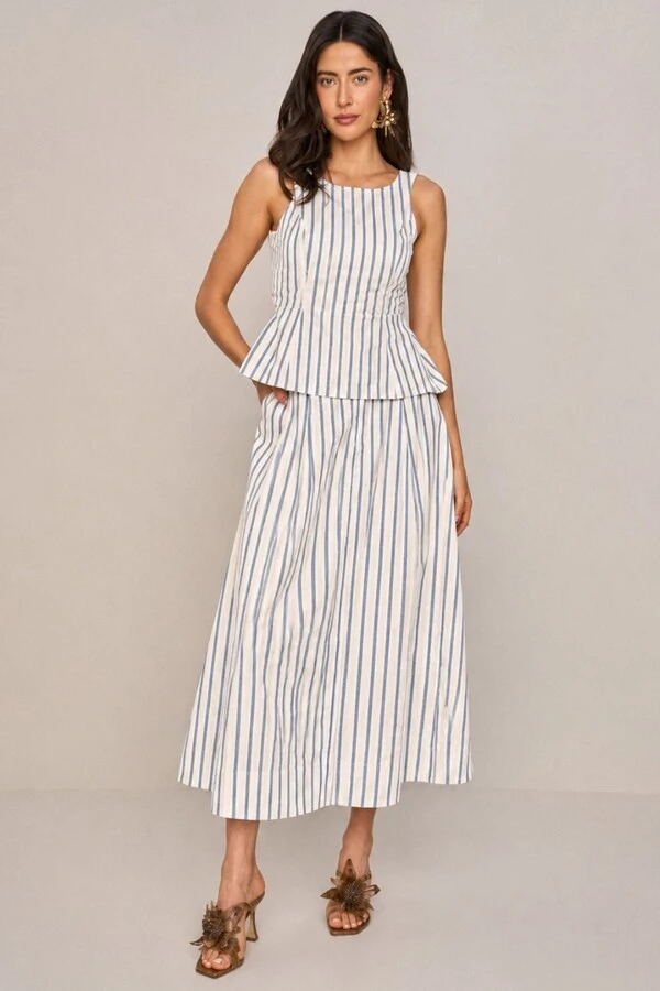 Blusa Cavada Amarração nas Costas