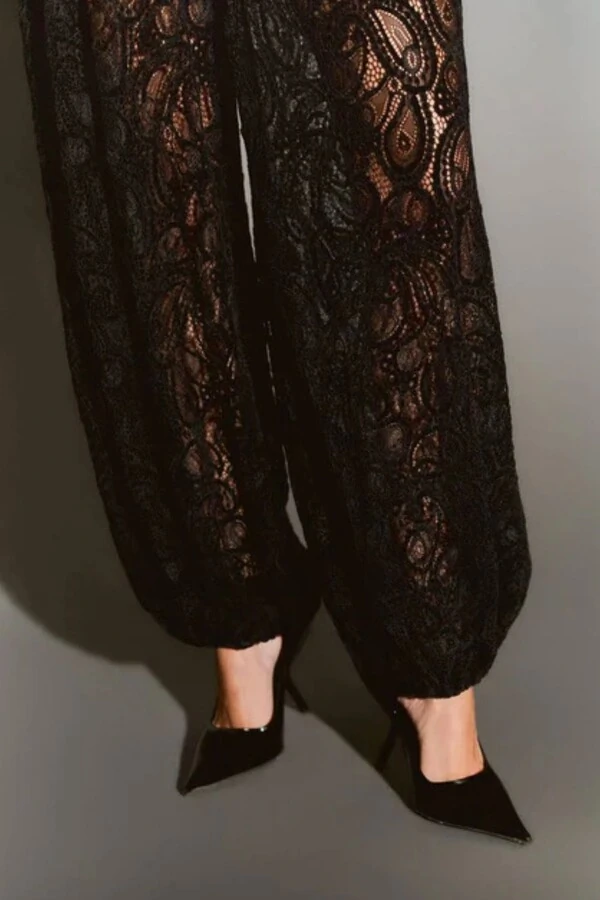 Calça Renda Aveludada