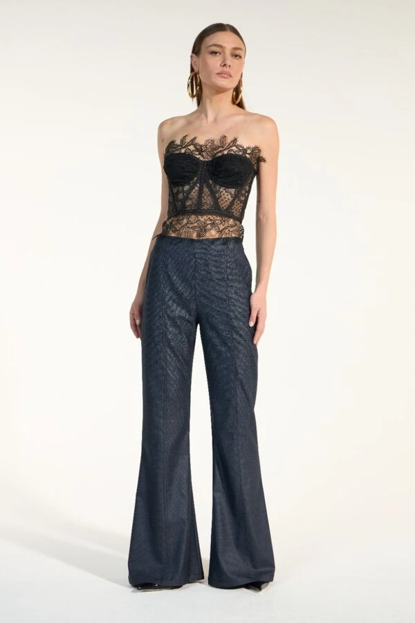 Calça Boot Cut