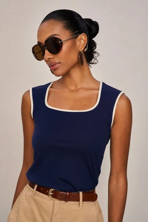 Blusa Cavada