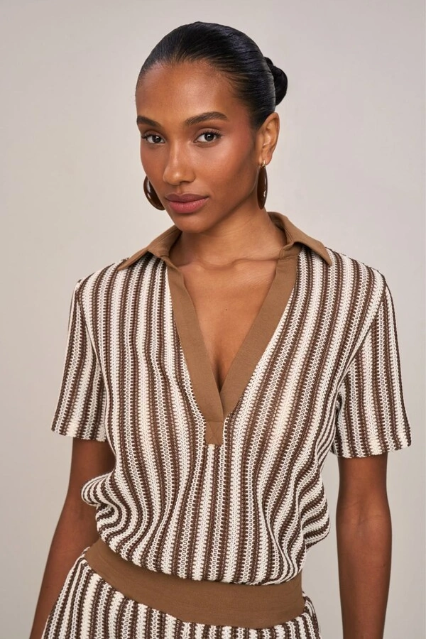 Blusa Manga Curta Listrada