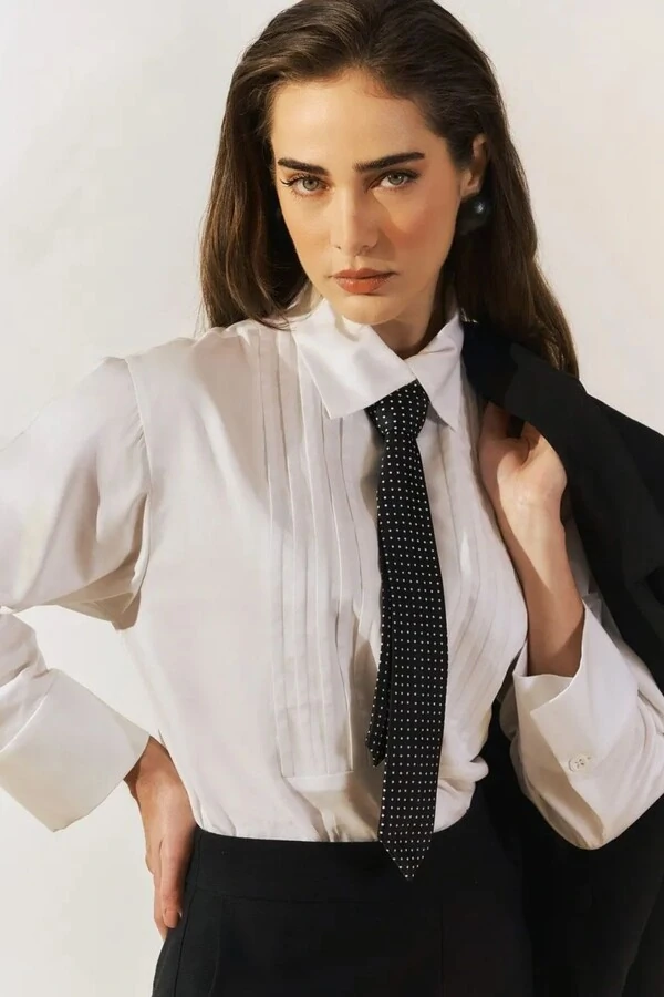 Camisa Tricoline Com Pala de Pregas