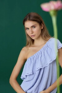 Bata Gardenia