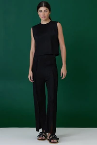 Cropped Iris