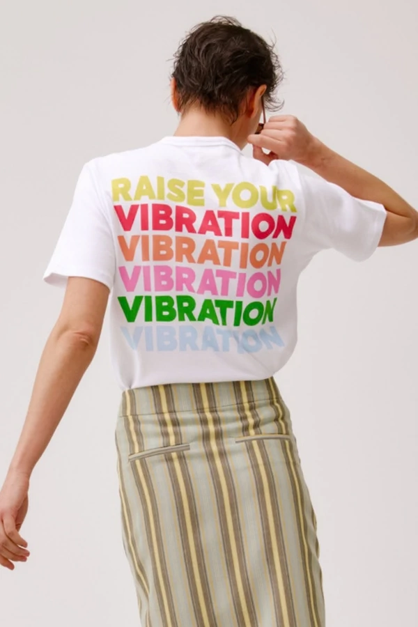 Camiseta Vibrar