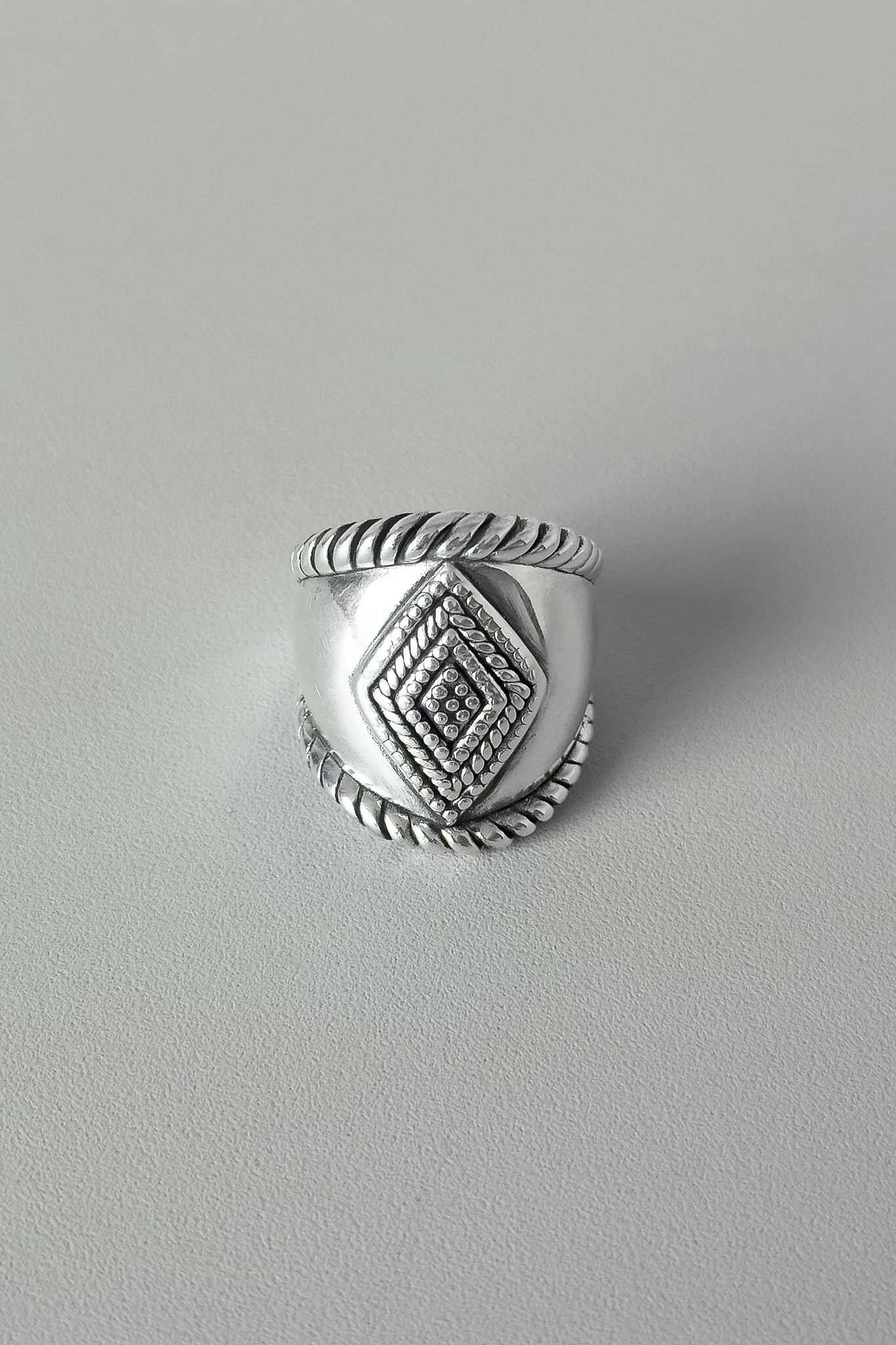 Foto Anel Losango Tribal | Prata 925 | Trabalhado em Filigrana