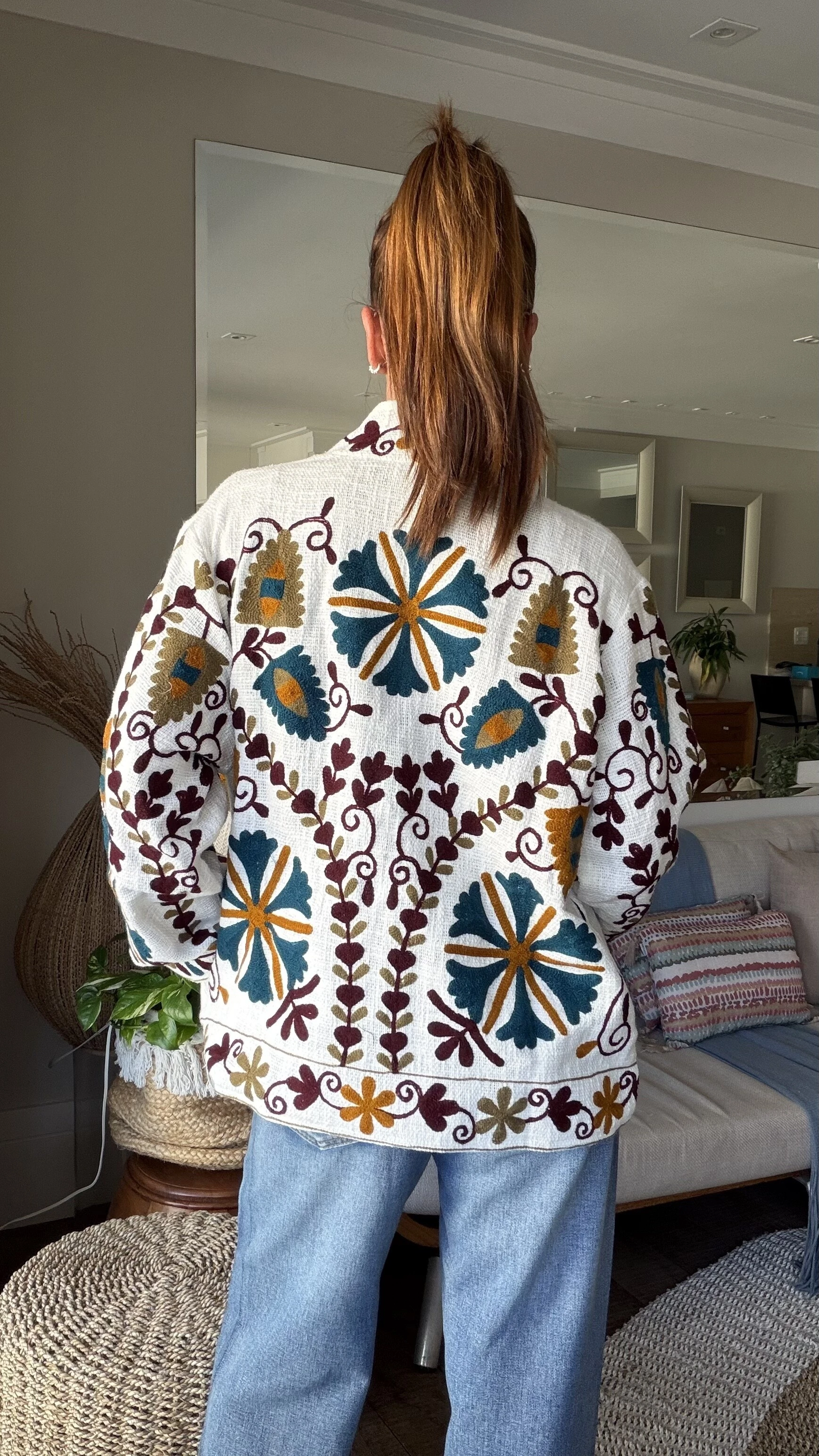 Foto Casaco Bordado Estrela Floral Linho Off-White