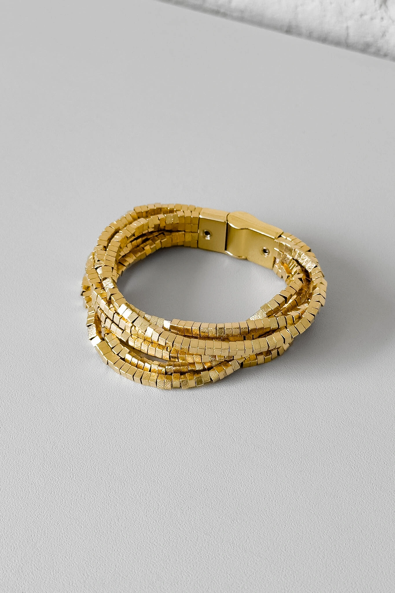 FotoPulseira Fios Malha Cubinhos | Banho de Ouro 18k | Moderna