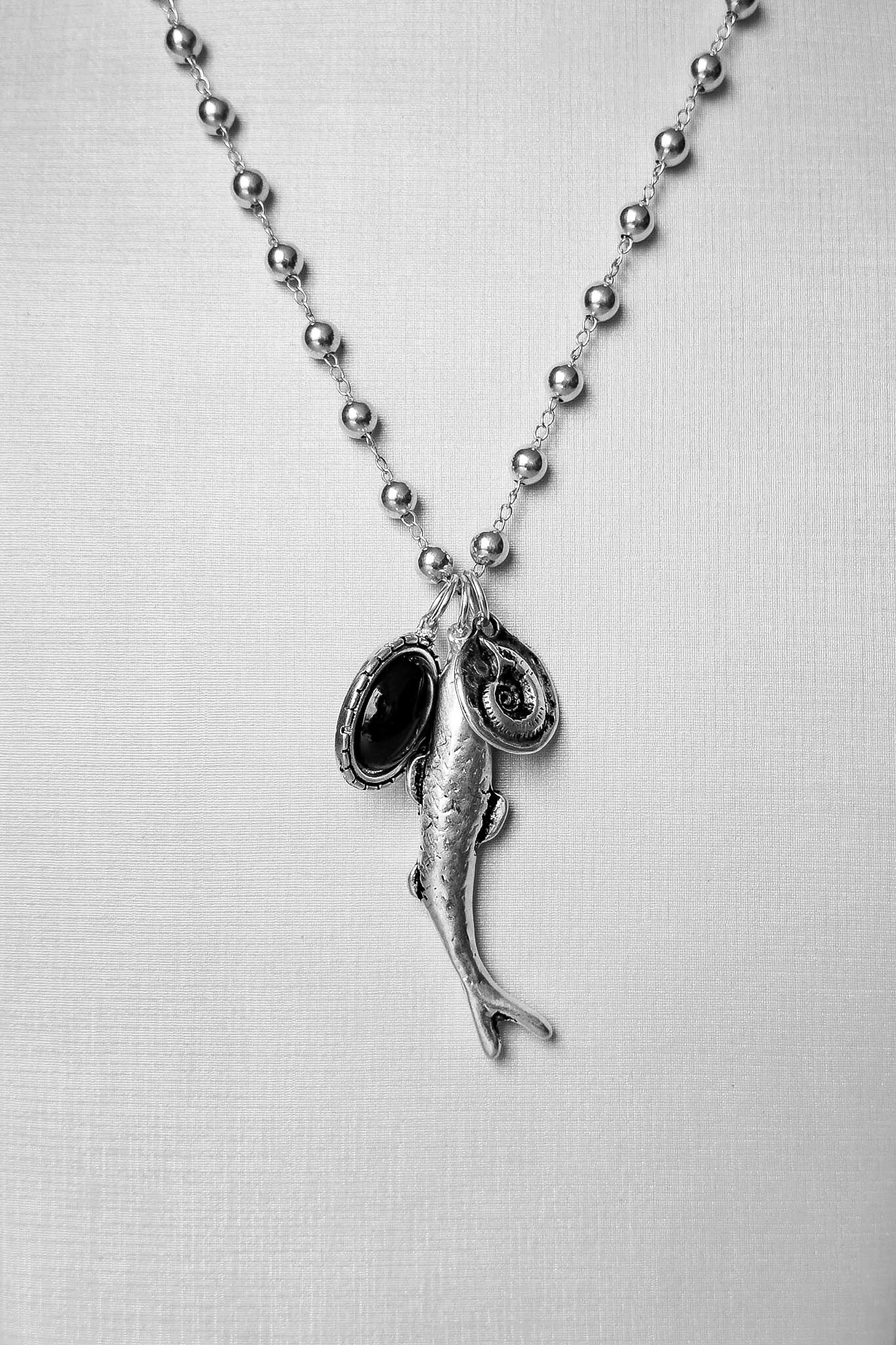 FotoColar Longo Patuá Sardinha Preto | Banho Prata 925 | Moderno