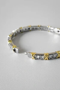 Bracelete Cravejado X Duo | Banho Ródio e Ouro 18k | Luxo