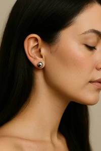 Brinco Esfera Lisa | Prata 925 | Contemporâneo