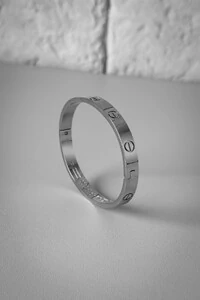 Bracelete Parafuso Liso | Banho de Ródio | Moderno