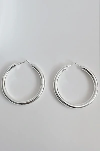 Argola Grande Lisa | Banho Prata 925