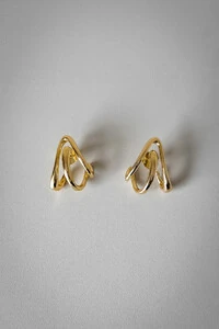 Brinco Orgânico Abstrato | Banho de Ouro 18k | Moderno