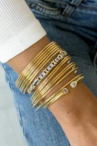 Pulseira Argola Lisa 2mm | Prata 925 com Banho de Ouro 18k | Minimalista