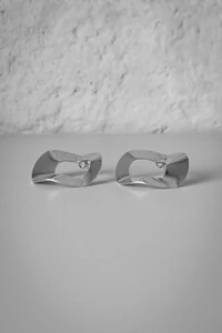 Brinco Disco Orgânico | Banho de Ródio | Contemporâneo