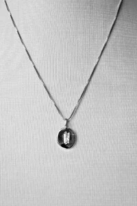 Colar Pingente Redondo Cravejado | Banho Ródio | Delicado