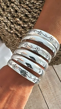 Bracelete Flores Delicadas | Banho de Prata 925