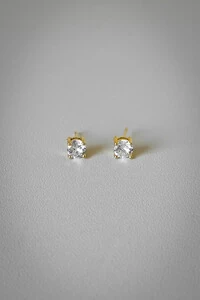 Brinco Ponto de Luz | Banho de Ouro 18k | Clássico