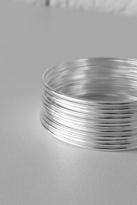 Kit 10 Pulseiras de Argola Fio Liso 2mm | Prata 925 | Mix Impacto