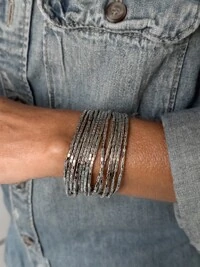 Pulseira Fios Malha Cubinhos | Banho de Ródio | Moderna