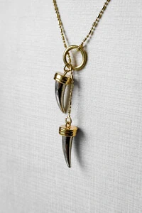 Colar Pingentes Dentes Prateados | Banho Ouro 18k | Poderoso