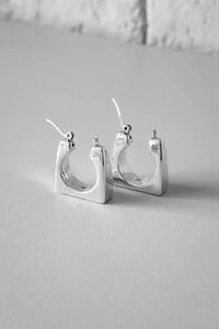 Brinco Argola Quadrada Orgânica | Prata 925 | Moderno