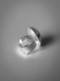 Anel Oval Liso Ajustável | Banho de Prata 925 | Moderno