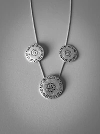 Colar Medalhas Tribais | Banho de Prata 925 | Design Boho