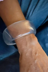 Pulseira Pele | Acrílico