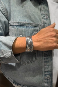 Bracelete Punho Orgânico P | Banho de Ródio | Elegante