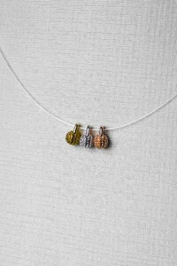 Colar Pinha Tripla | Banho Ouro 18k, Ródio e Rosé | Minimalista