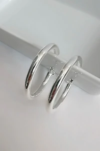 Argola Grande Lisa | Banho Prata 925