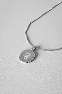 Colar Pingente Redondo Cravejado | Banho Ródio | Delicado