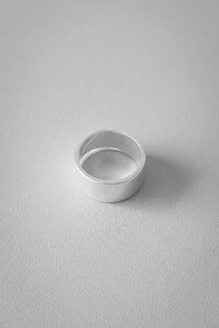 Anel Redondo Liso Bold | Prata 925 | Minimalista