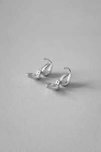 Brinco Mini Gota | Banho Ródio | Minimalista