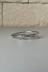 Bracelete Rígido com Nó Central em Prata 925