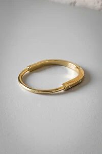 Bracelete Cadeado Cravejado | Banho de Ouro 18k | Luxo