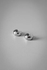 Argola Mini Bold | Banho de Ródio | Clássica